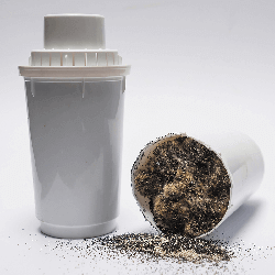 Ion exchange resin filter